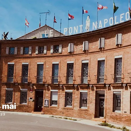 Hotel Le Pont Napoleon